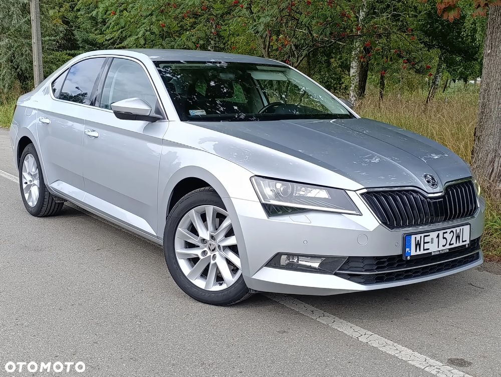 Skoda Superb 2.0 TDI Ambition - 3