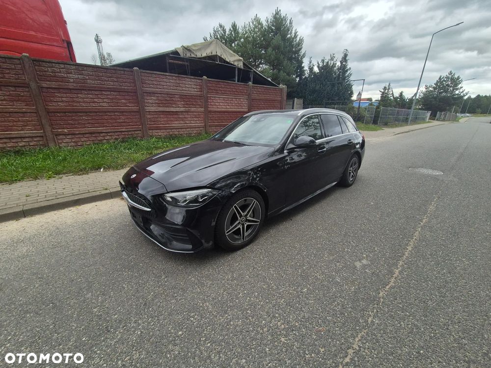 Mercedes-Benz Klasa C ver-300-e-t-9g--tronic-amg-line - 5