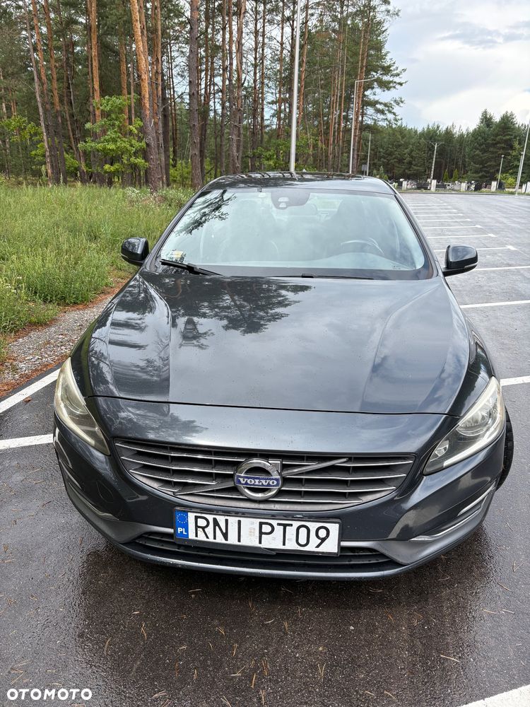 Volvo S60 T5 Drive-E Momentum - 1
