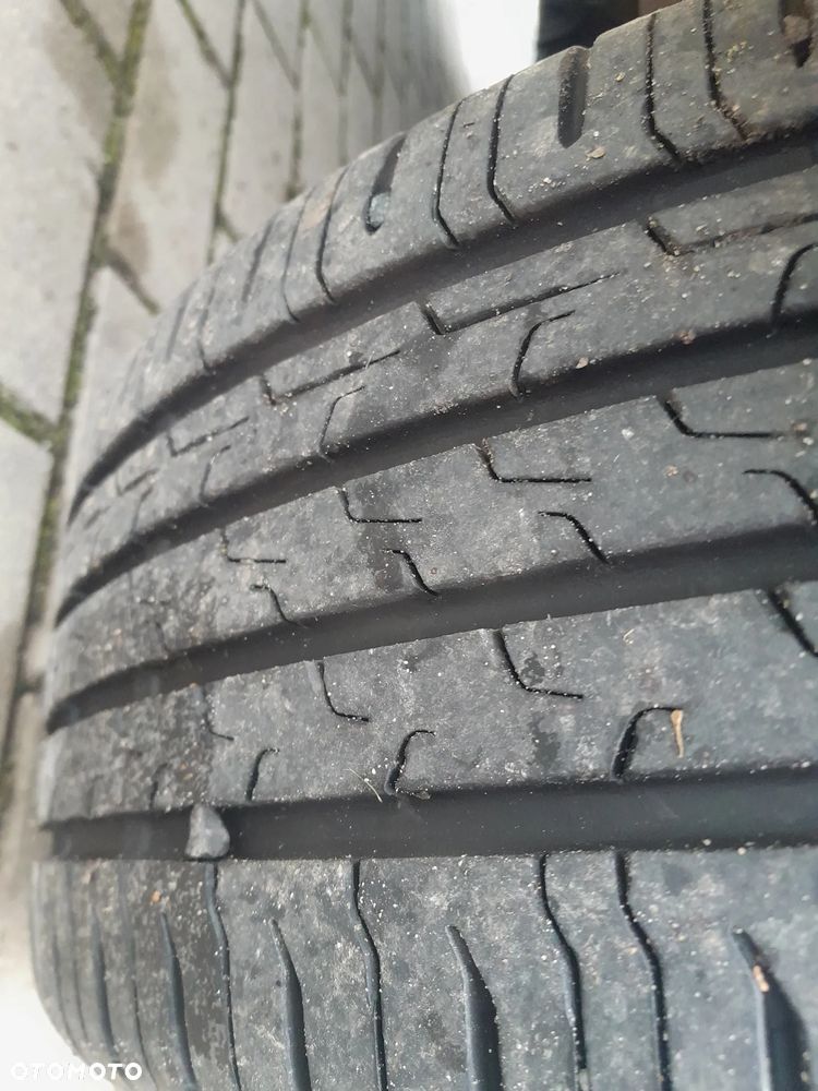 Ford Fiesta 1.0 EcoBoost S&S ACTIVE COLOURLINE - 27