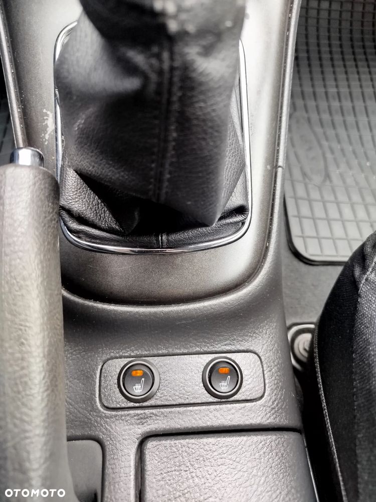 Toyota Avensis 2.2 D-4D Prestige - 18