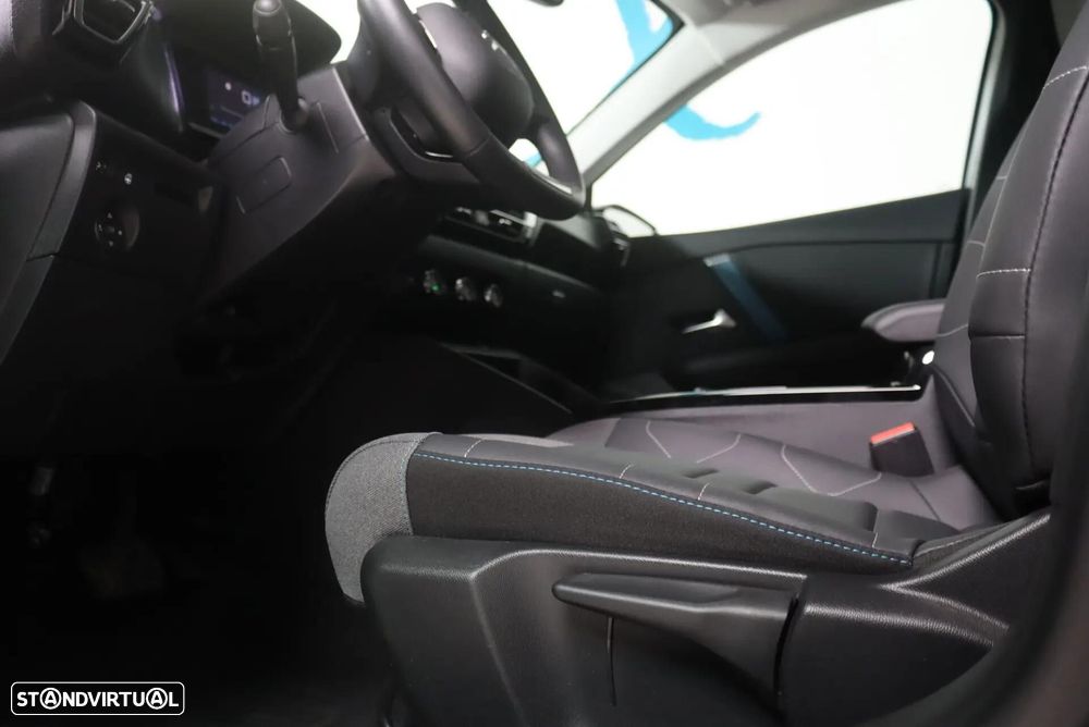 Citroën e-C4 50 kWh Shine - 12