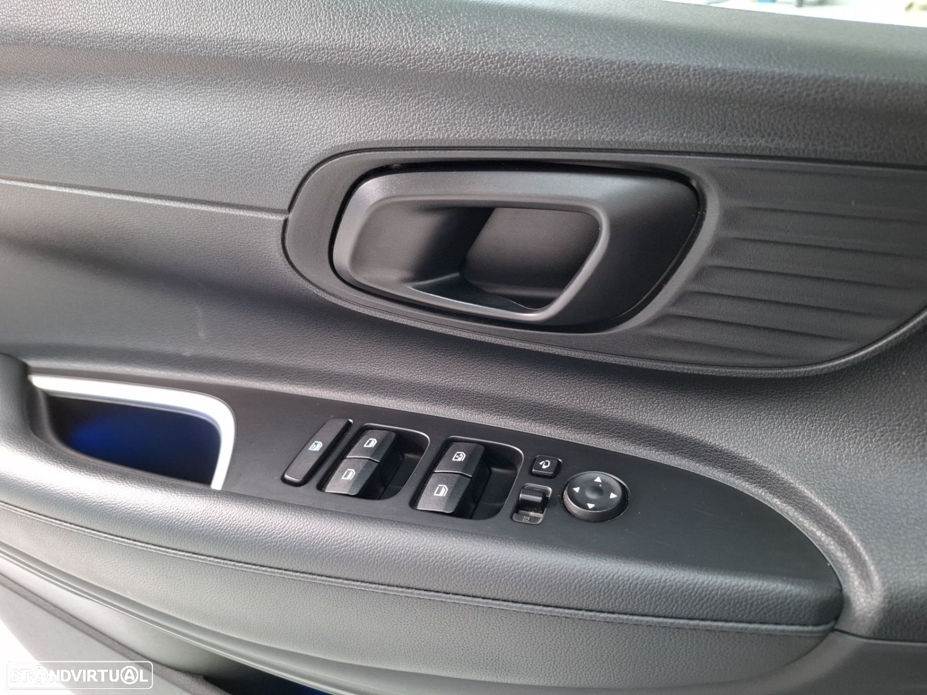 Hyundai Bayon 1.0 T-GDI Premium TT - 22
