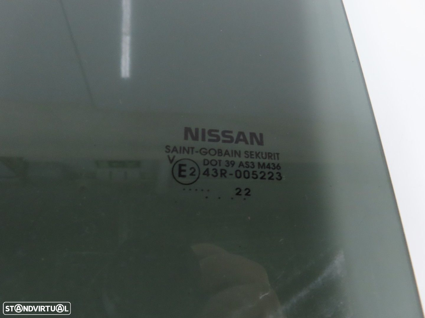 Vidro da porta Escurecido Esquerdo/Trás Usado / Original NISSAN JUKE II (F16) - 2