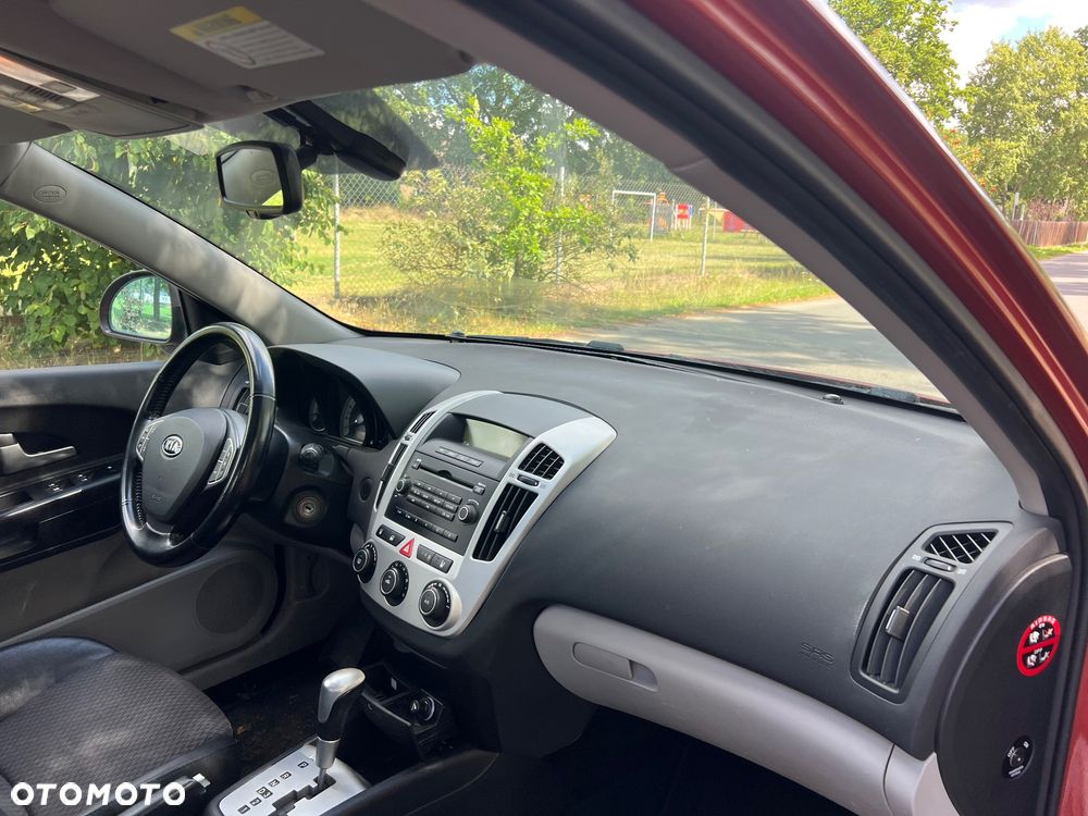 Kia Ceed 1.6 CVVT Automatik EX - 9