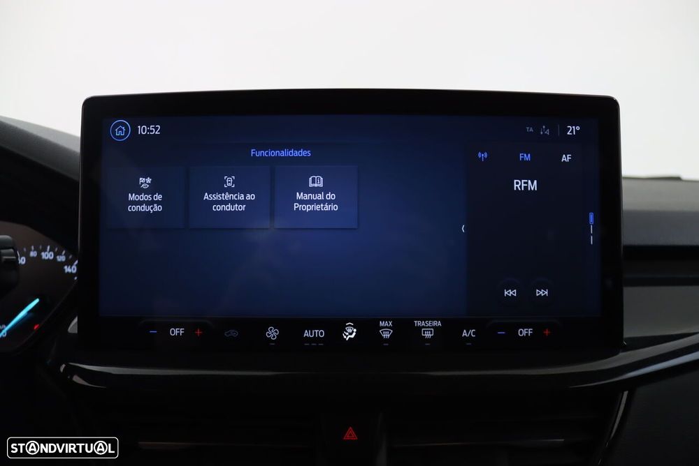 Ford Focus 1.0 EcoBoost MHEV ST-Line - 27