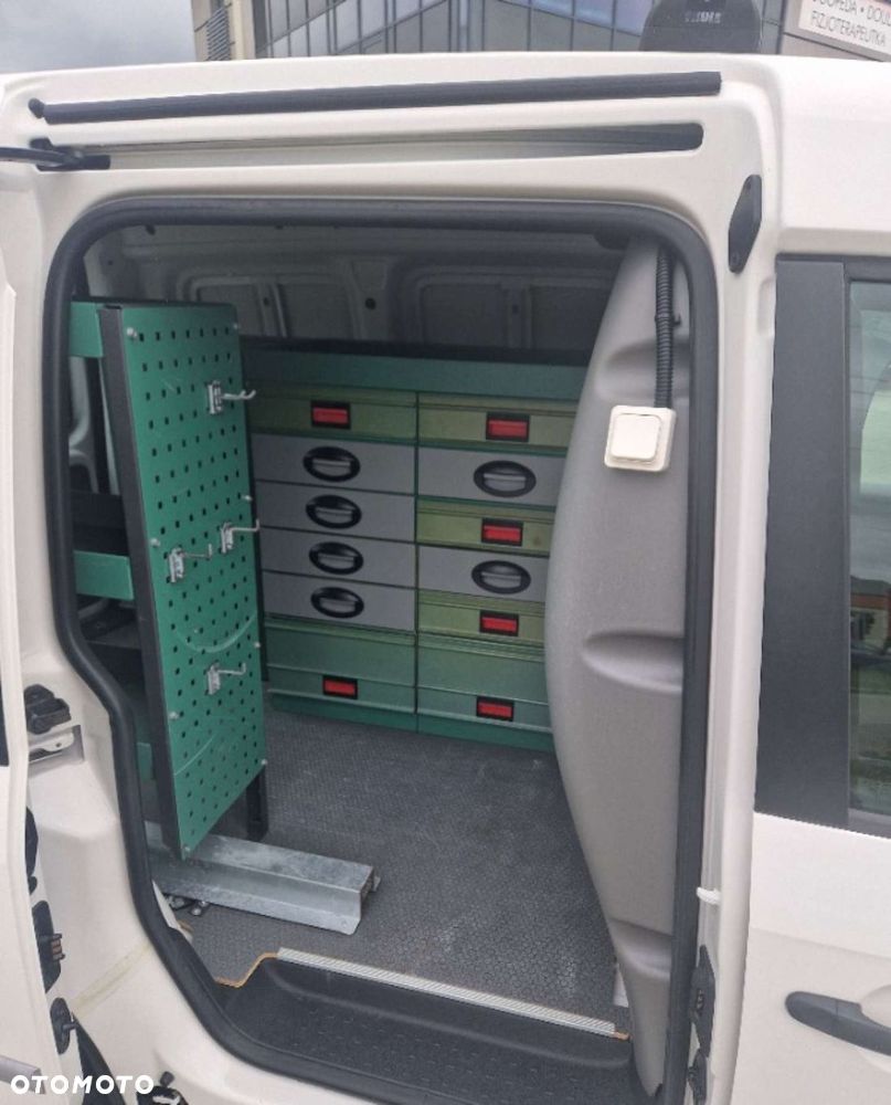 Volkswagen Caddy - 8