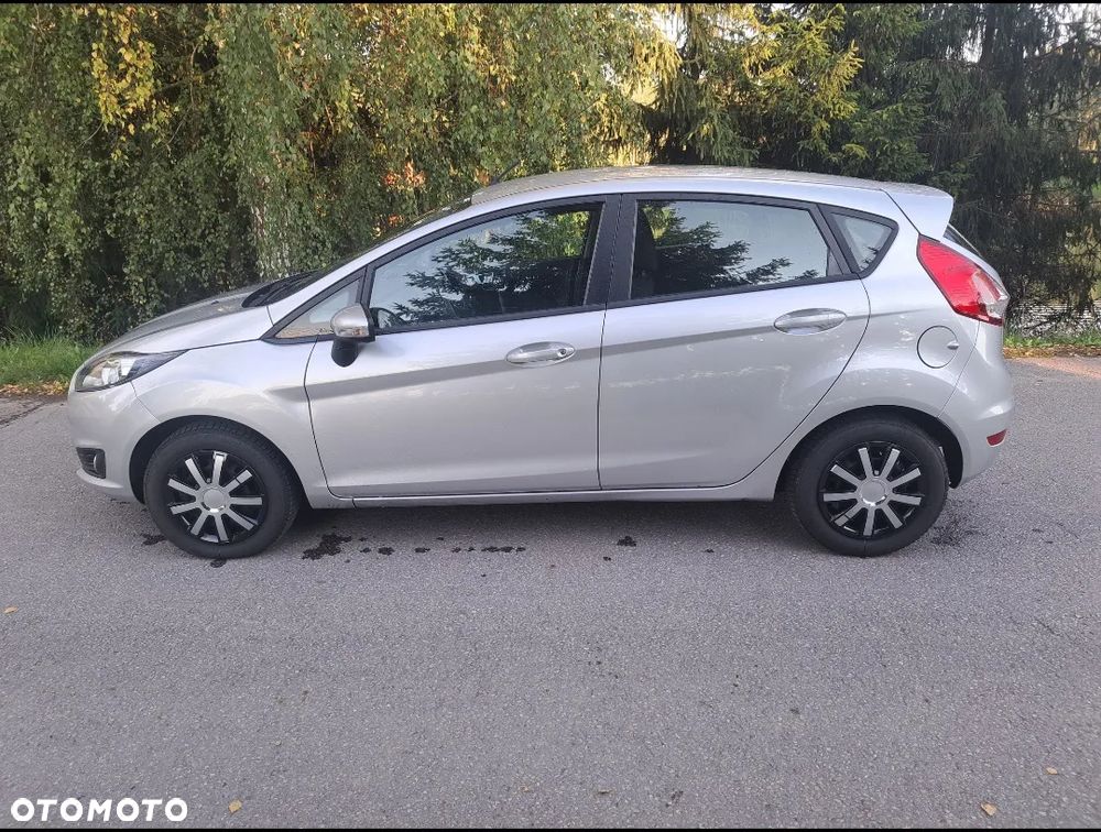 Ford Fiesta - 11