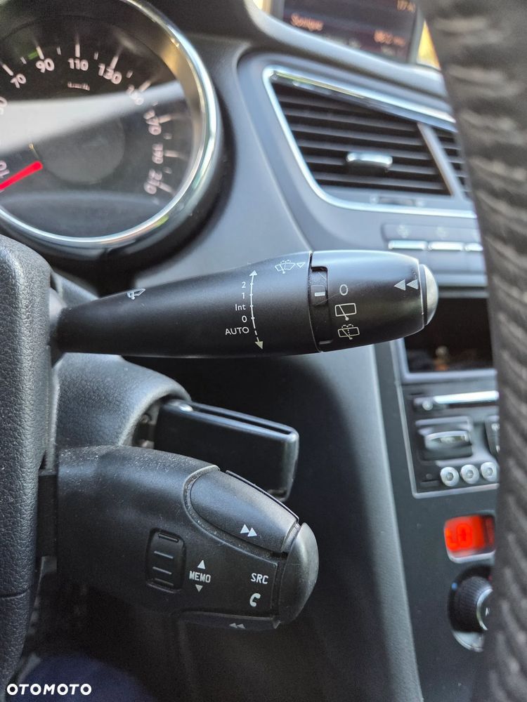 Peugeot 5008 1.6 THP Active 7os - 30