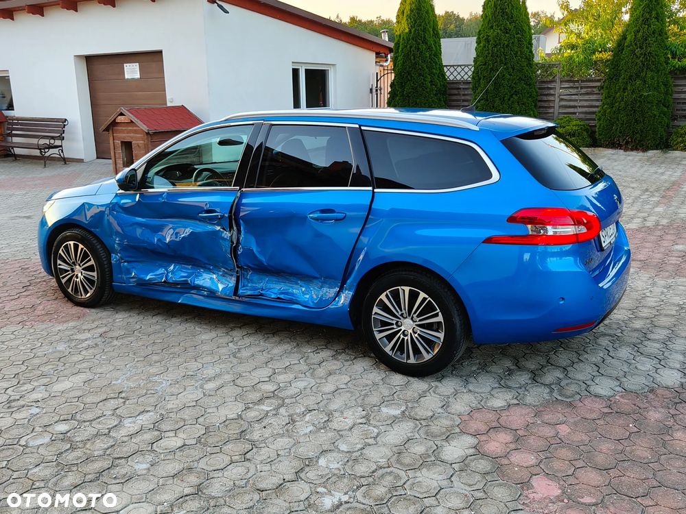 Peugeot 308 - 3
