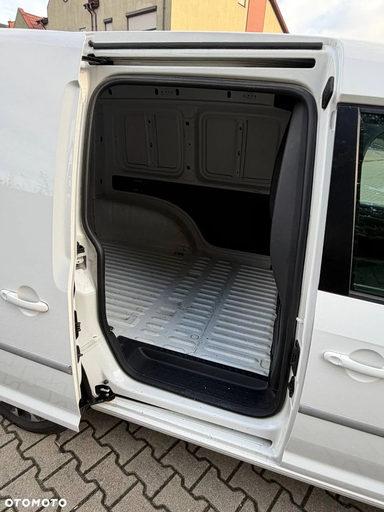 Volkswagen Caddy - 11