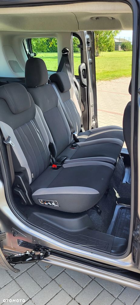 Fiat Doblo 1.4 T-Jet 16V Easy - 27