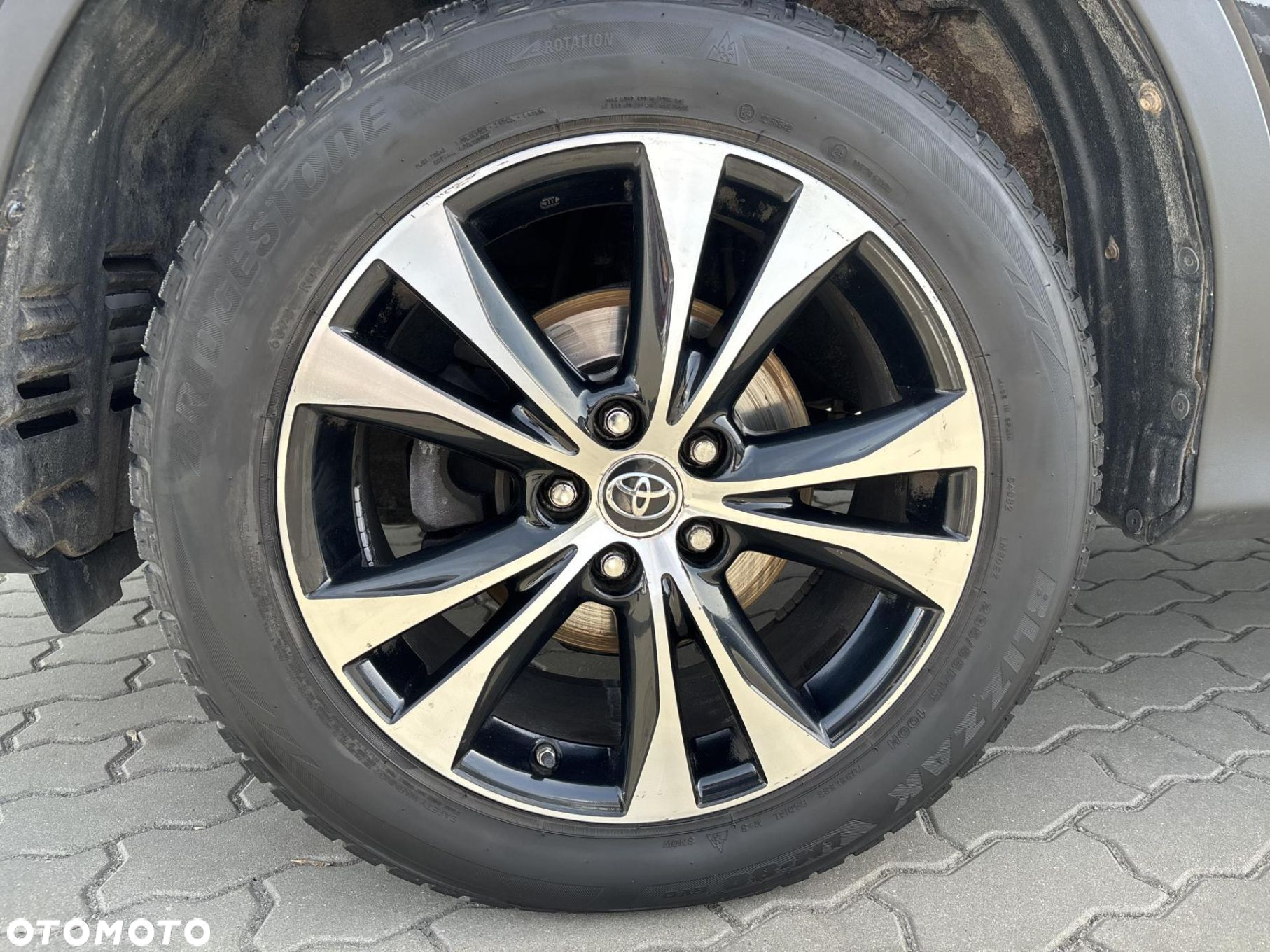 Toyota RAV4 - 19