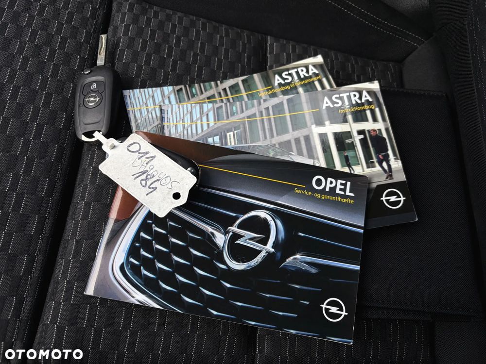 Opel Astra 1.6 D Start/Stop Innovation - 37
