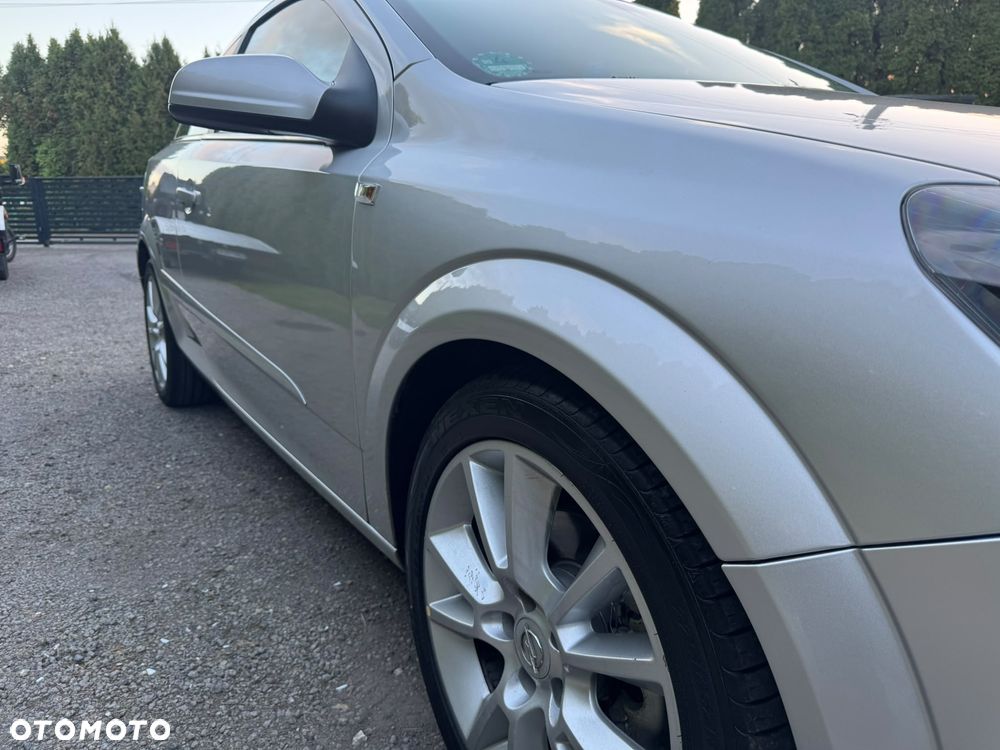 Opel Astra - 16