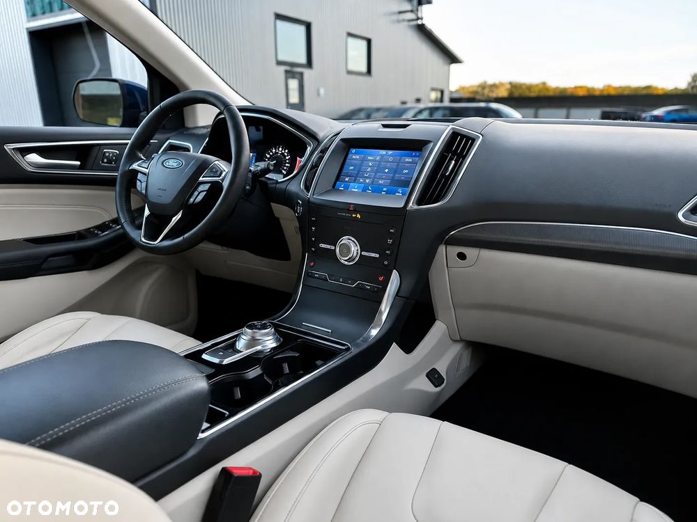 Ford Edge - 28