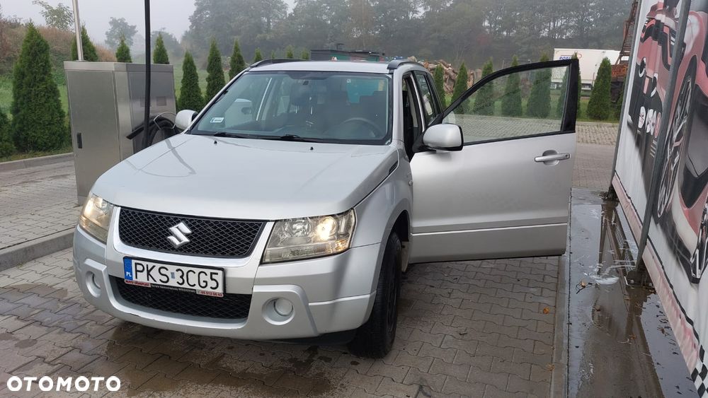 Suzuki Grand Vitara 1.9 DDiS De Luxe - 4