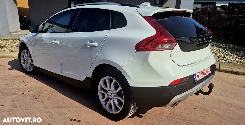 Volvo V40 D3 Momentum - 5