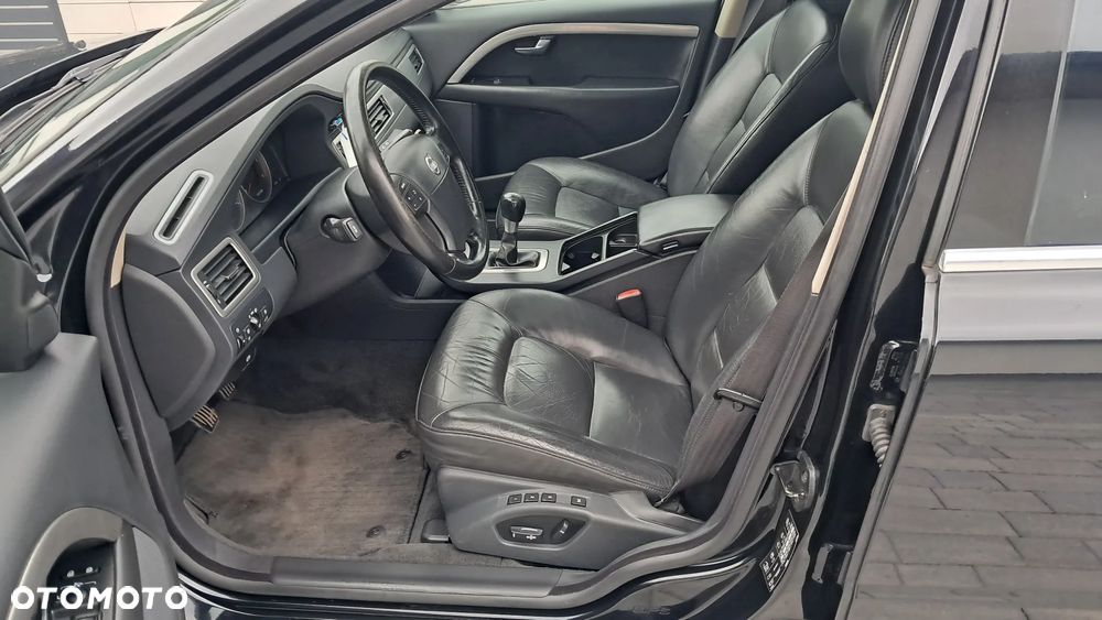 Volvo V70 2.0D Summum - 18