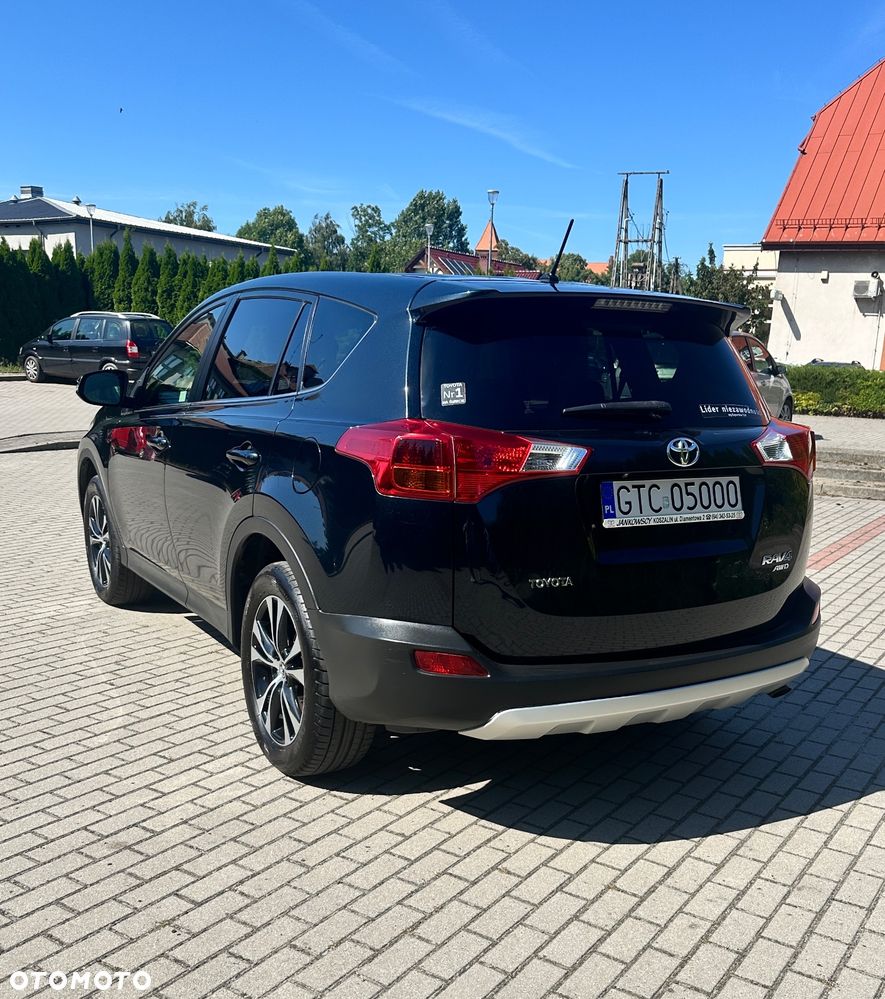 Toyota RAV4 2.0 D-4D Active - 11