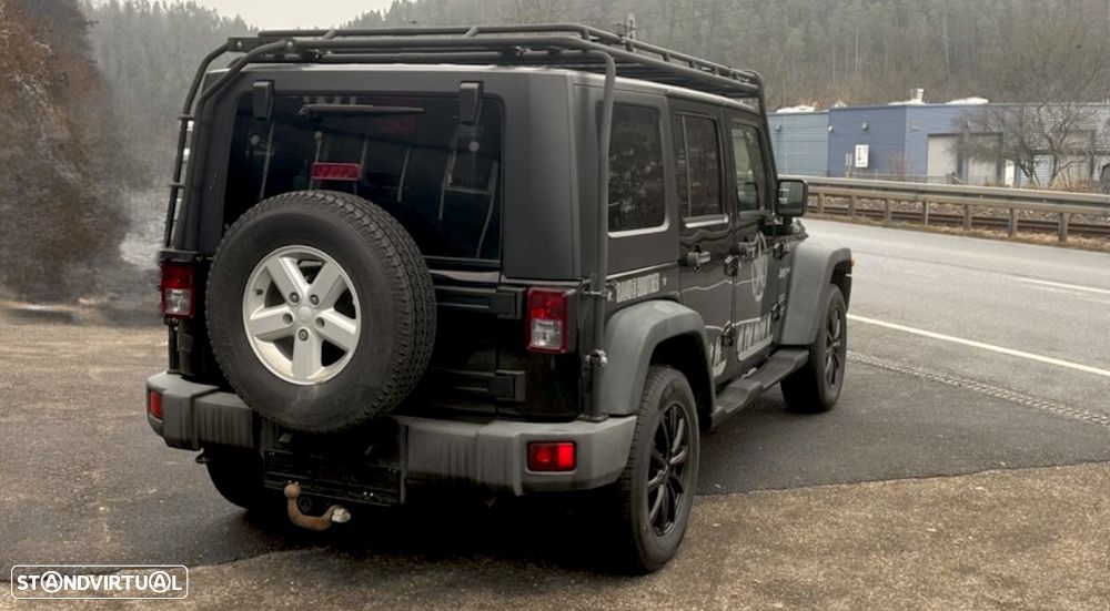 Jeep Wrangler Unlimited Hard-Top 2.8 CRD DPF Sport - 5