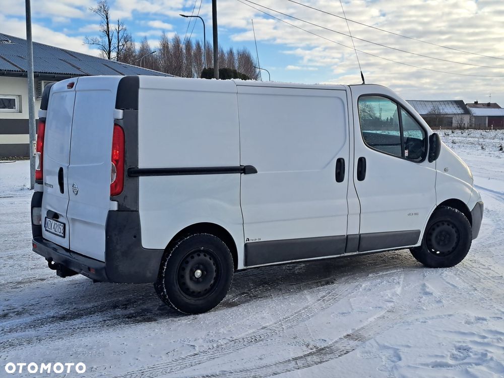 Nissan Primaster - 12