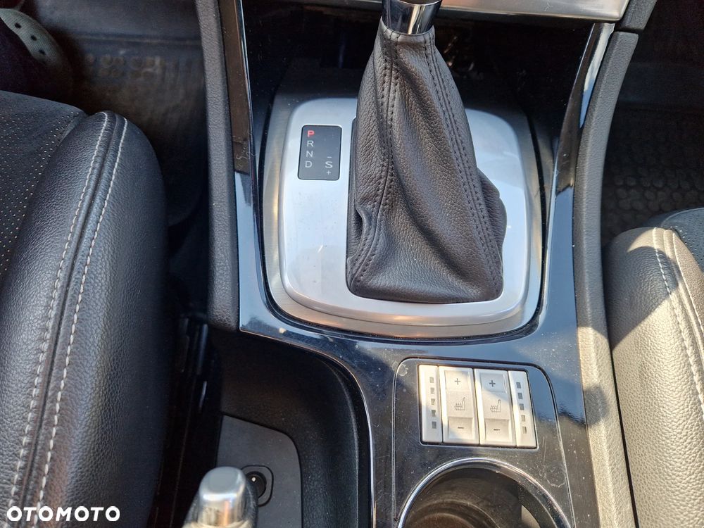 Ford Mondeo - 12