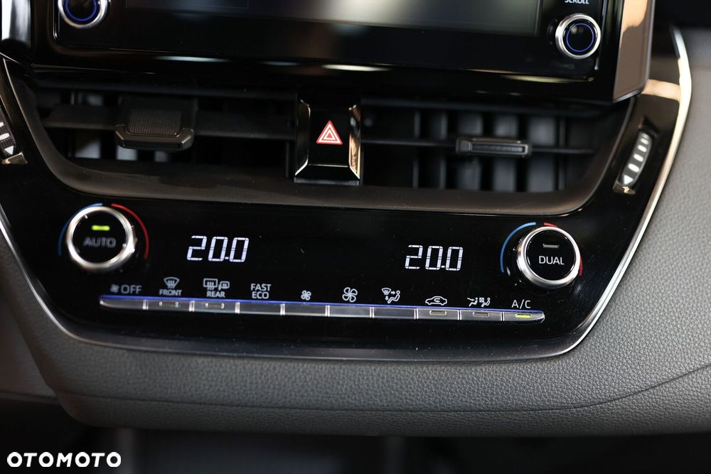 Toyota Corolla 1.8 Hybrid Active - 39