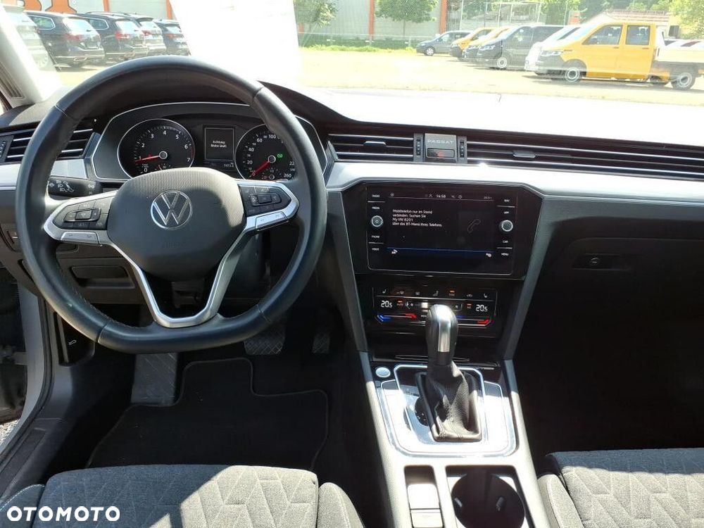 Volkswagen Passat - 7