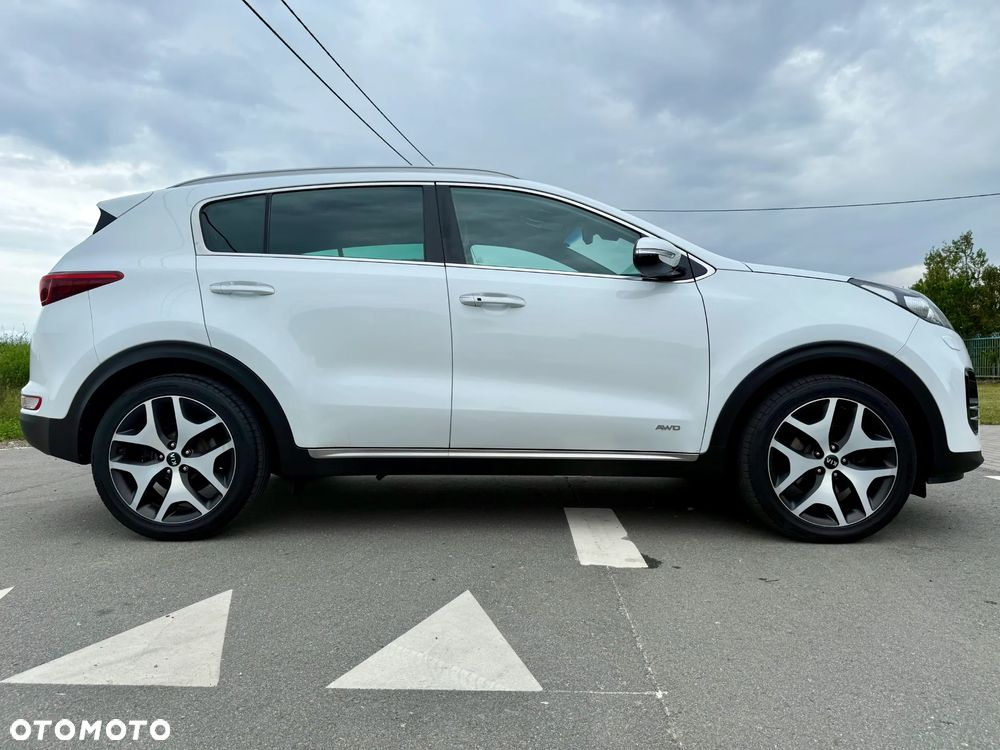 Kia Sportage 2,0 CRDI AWD GT Line - 5
