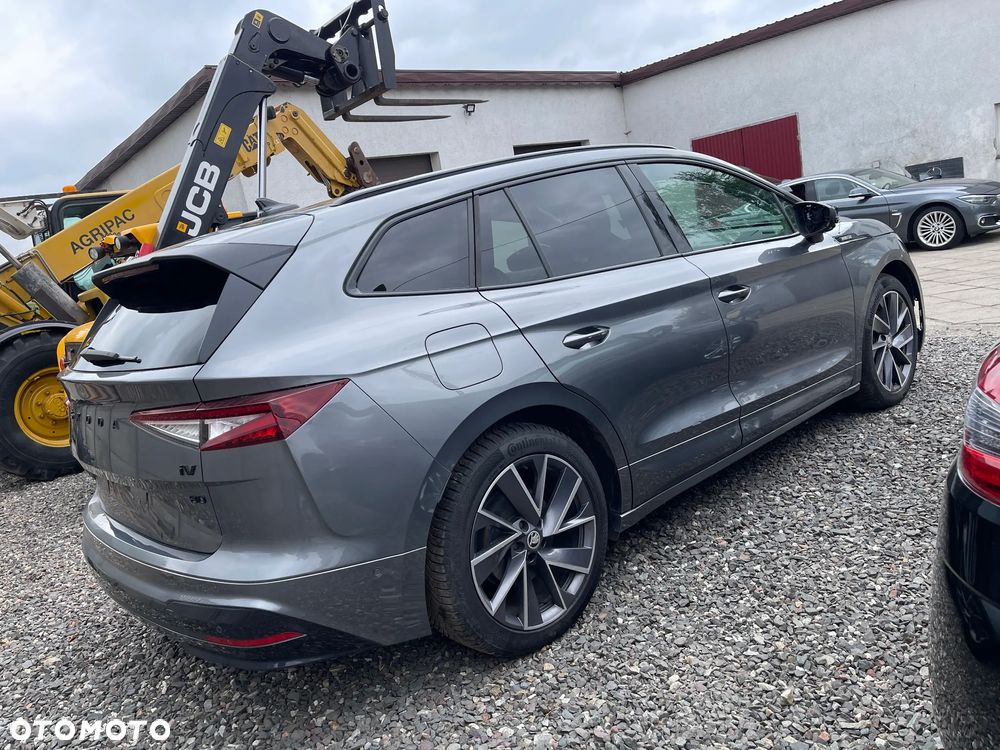 Skoda Enyaq 80 82kWh Sportline Maxx - 2