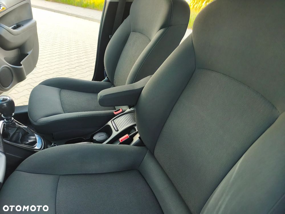 Chevrolet Orlando - 17