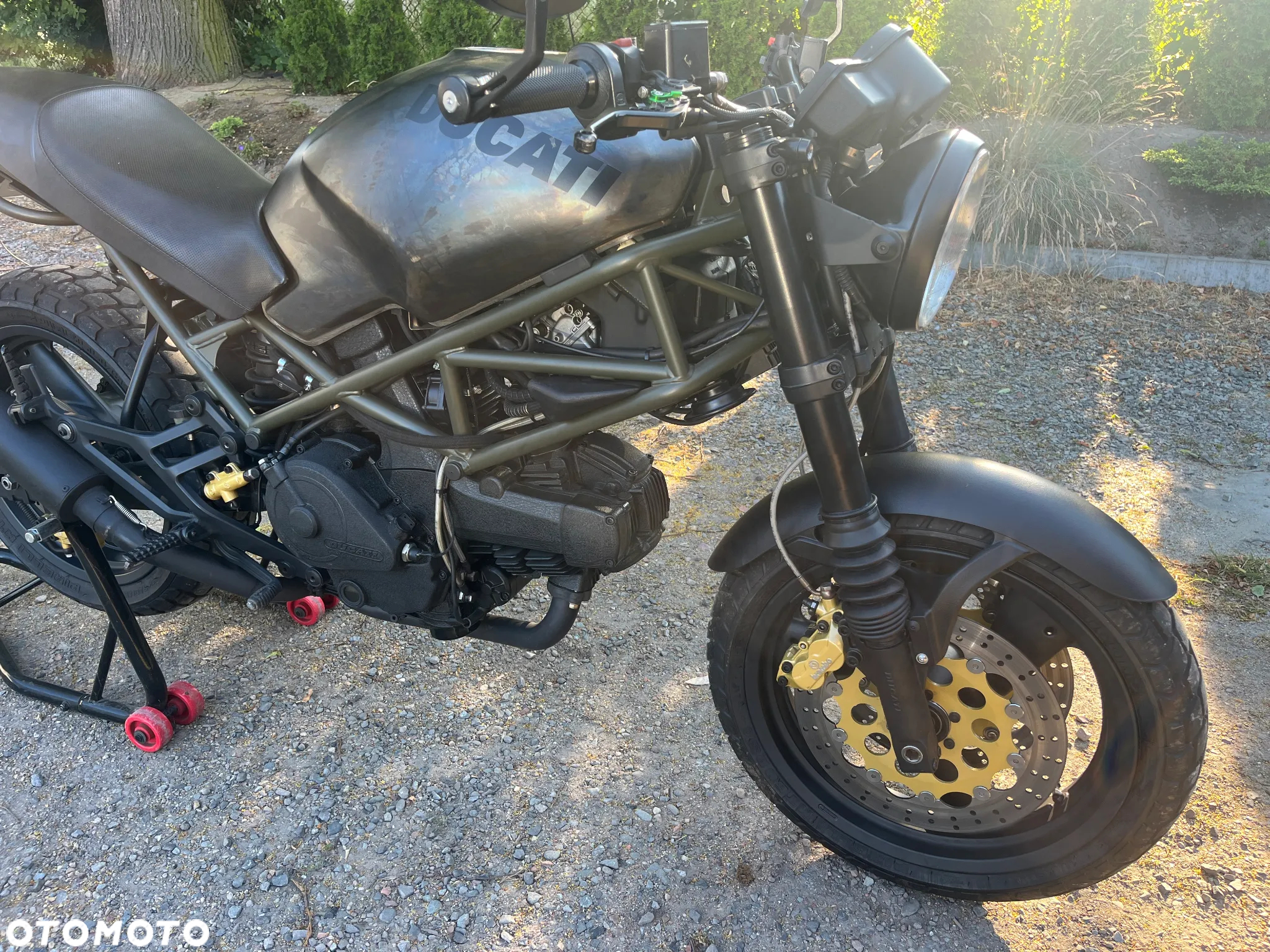 Ducati Monster - 2