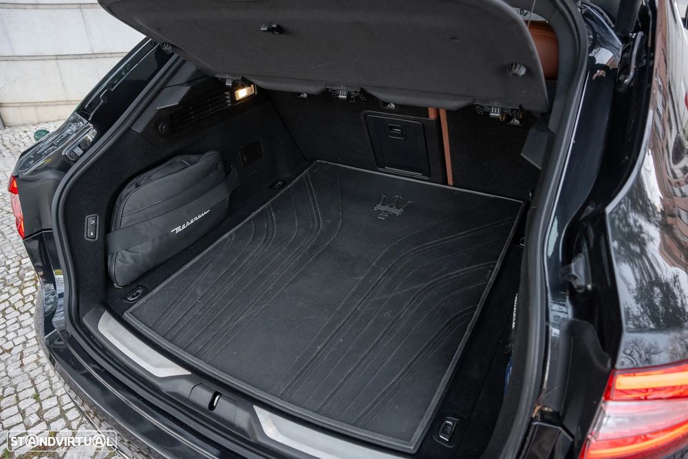 Maserati Levante 3.0 V6 S - 29