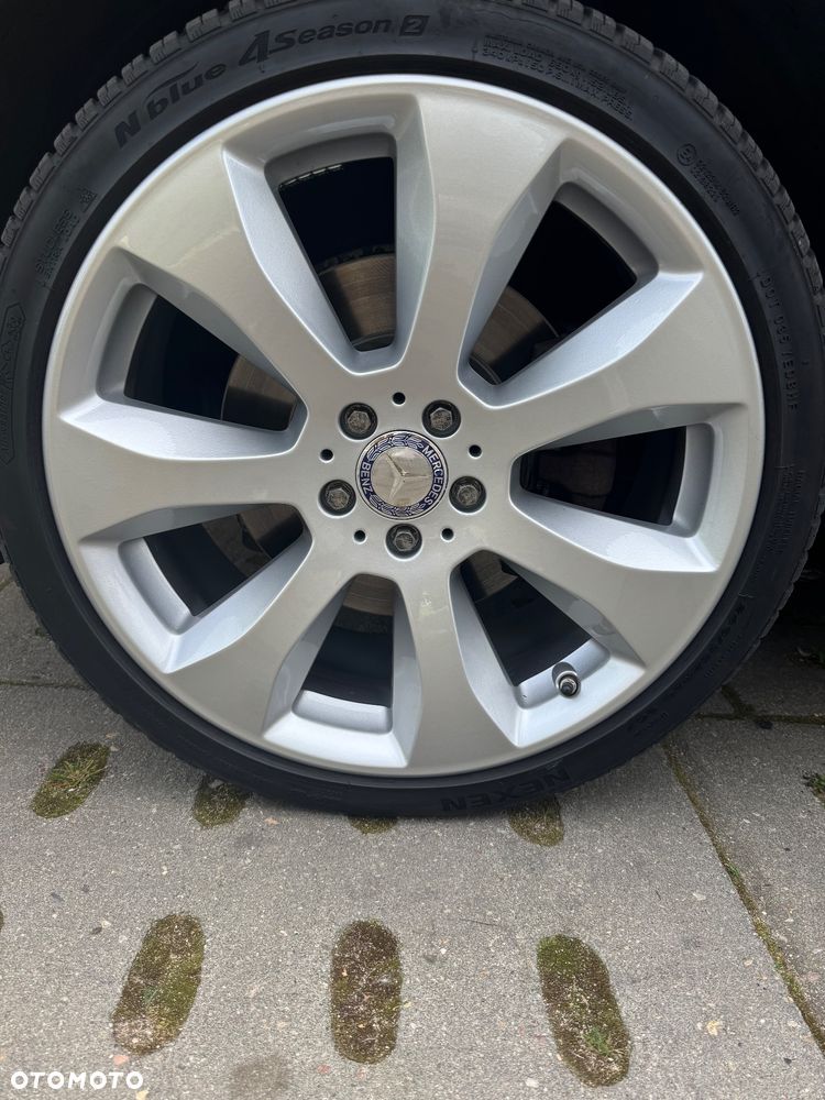 Mercedes-Benz GLK - 12