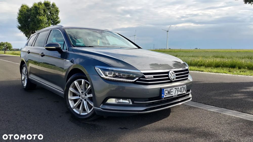 Volkswagen Passat - 1
