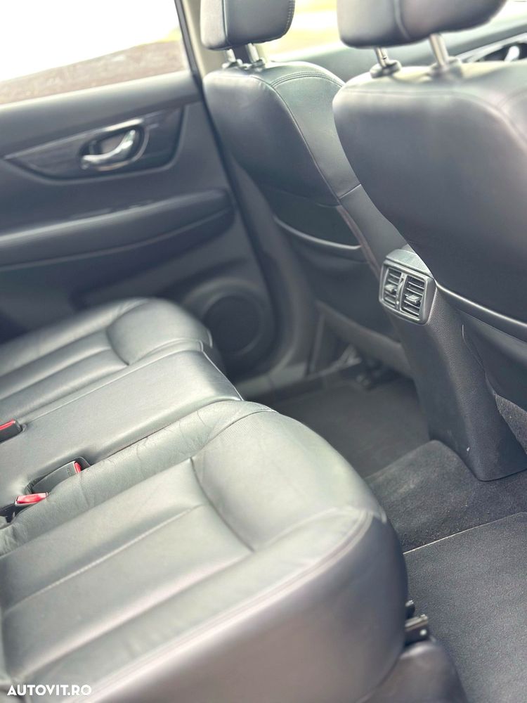 Nissan X-Trail 2.0 dCi ALL-MODE 4x4i Xtronic N-Vision - 22