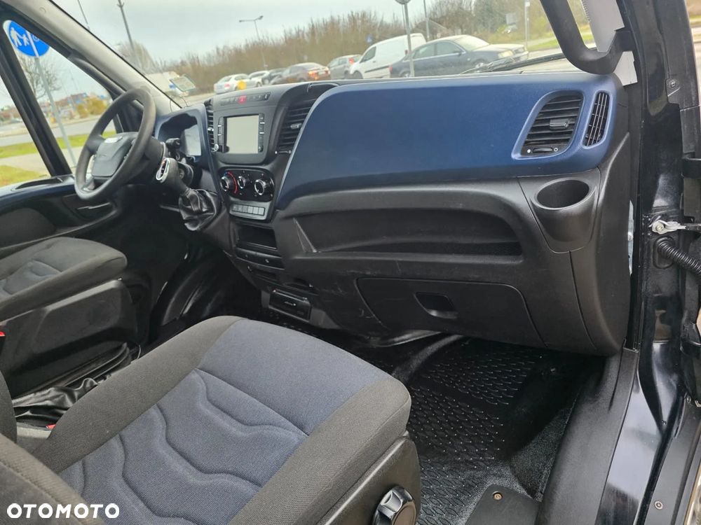 Iveco 35s16 HI-MATIC - 15