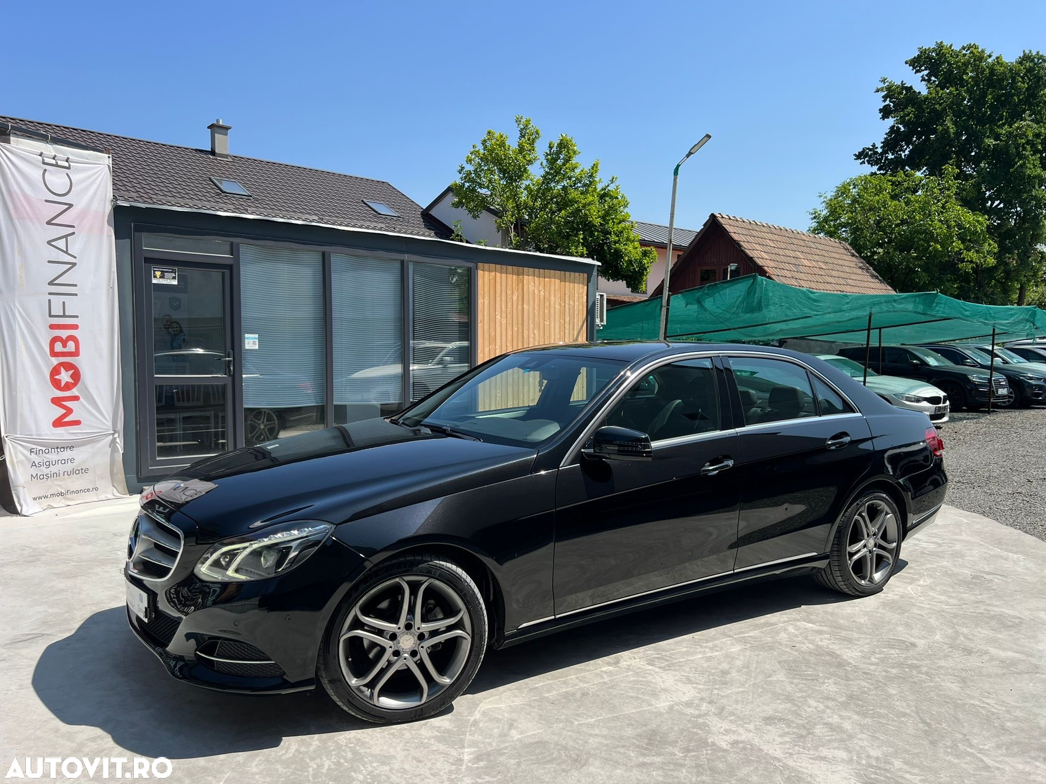 Mercedes-Benz E - 17