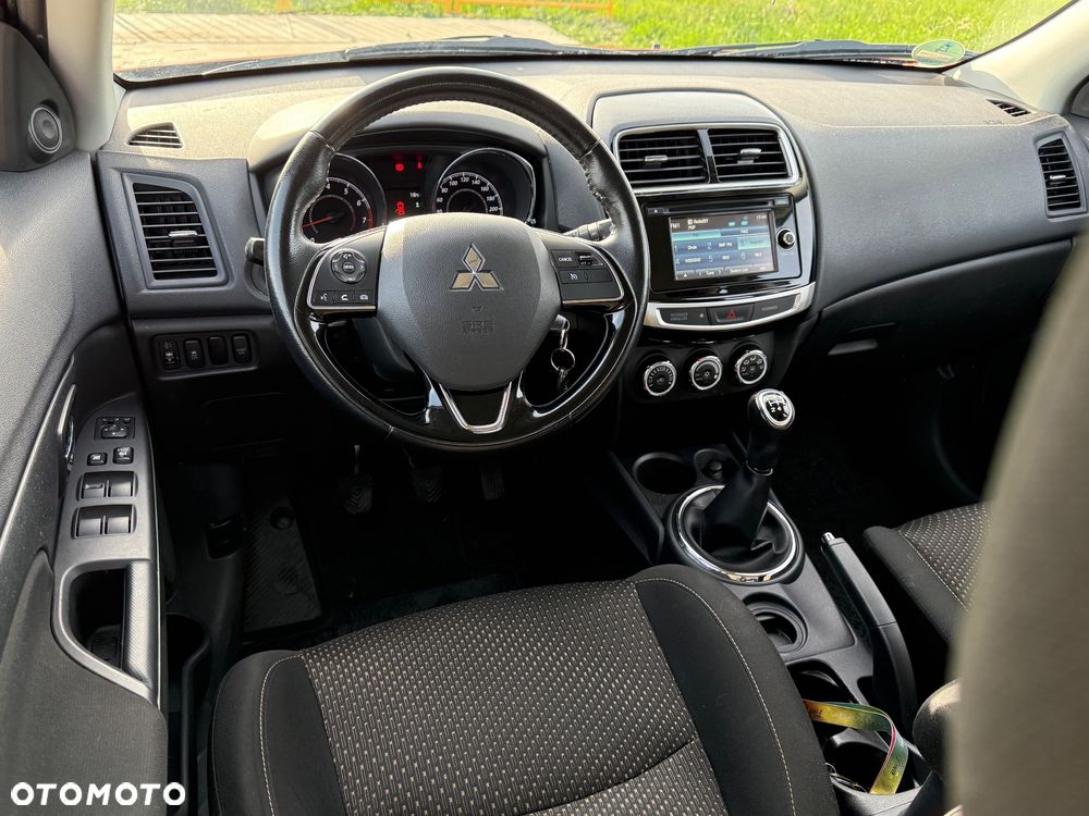 Mitsubishi ASX 1.6 2WD Instyle - 24