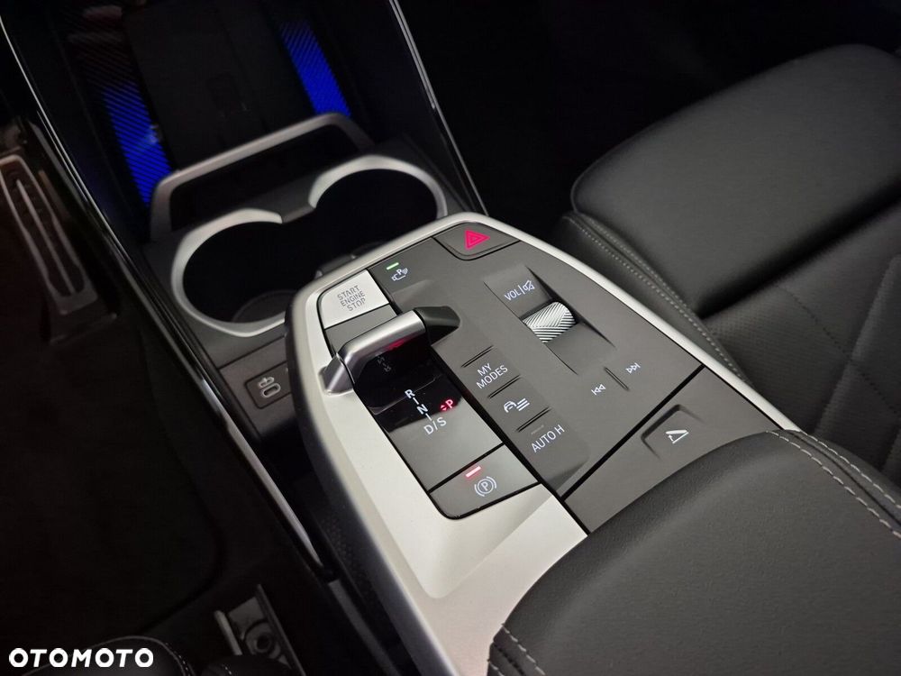 BMW X1 sDrive20i mHEV sport - 17
