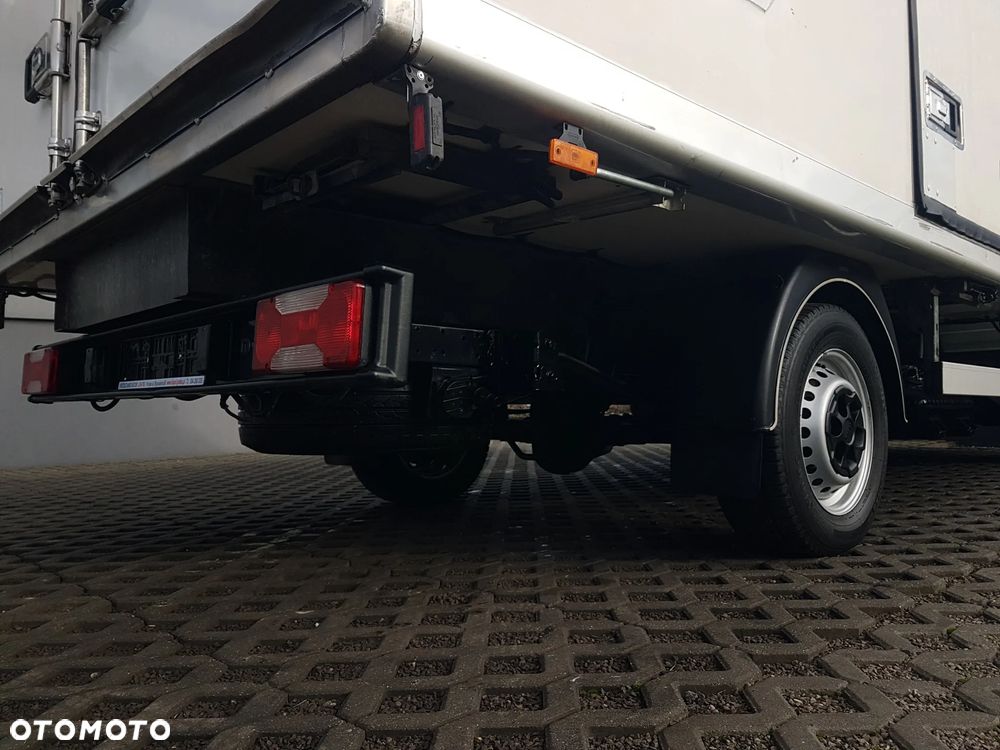 Iveco DAILY 6EP CHŁODNIA MROŹNIA IZOTERMA AGREGAT THERMO KING V-200 MAX GRZANIE ZASILANIE Z SILNIKA + ELEKTRYCZNE - 24