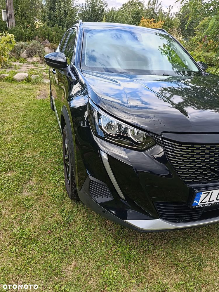 Peugeot 2008 1.2 PureTech Allure S&S - 2