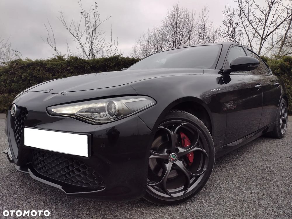 Alfa Romeo Giulia 2.0 Turbo 16V AT8-Q4 Veloce - 7
