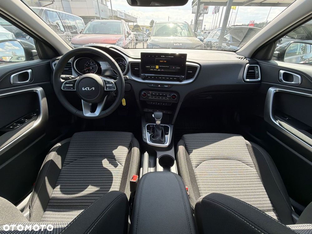 Kia XCeed 1.6 T-GDI M DCT - 24