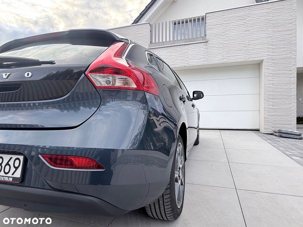 Volvo V40 D2 Drive-E Ocean Race - 4