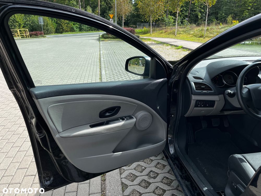 Renault Megane 1.6 16V 110 Expression - 13