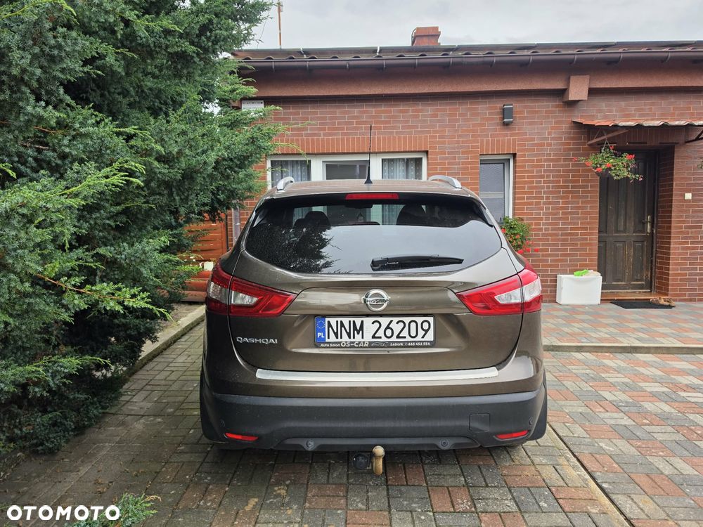 Nissan Qashqai - 2