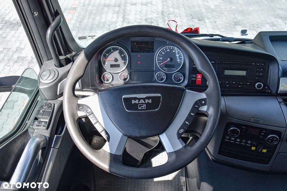 MAN TGS 33.360 / 6x4 / HDS HIAB 122 E-2 HIDUO / STEROWANIE RADIOWE / WYWROTKA / HYDROBURTA / AUTOMAT / KLIMA / TEMPOMAT / KAMERA COFANIA / SPROWADZONY - 29