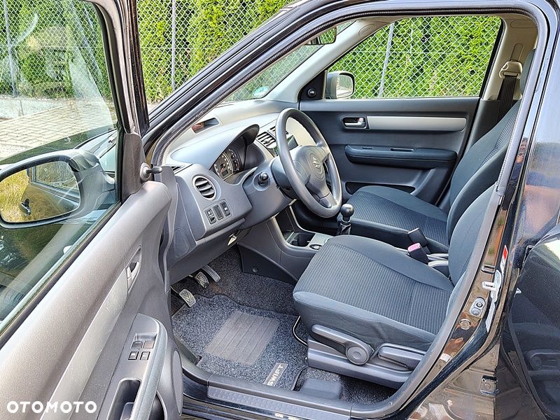 Suzuki Swift 1.3 Comfort - 5